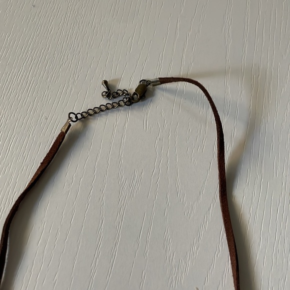 3/$10 🌟 Simple Necklace - Picture 4 of 4